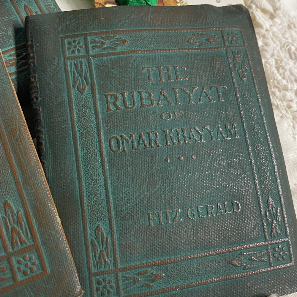 1920’s Green Leather-Bound Famous Authors Set 4 - Picture 5 of 12